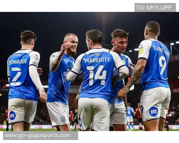 精彩足球直播尽在掌握实时赛事分析与互动评论助你畅享每一场比赛的激情